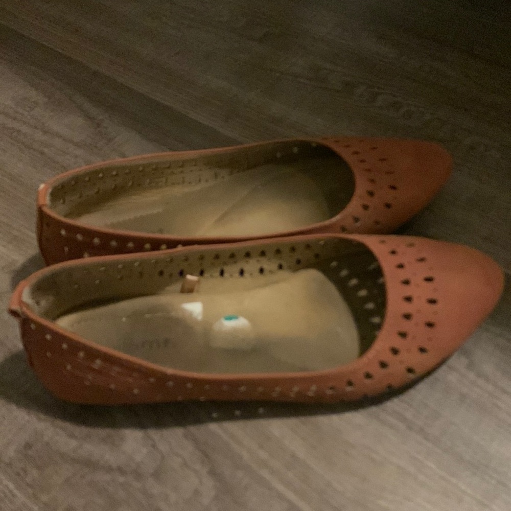Cute thrifted brown flats
